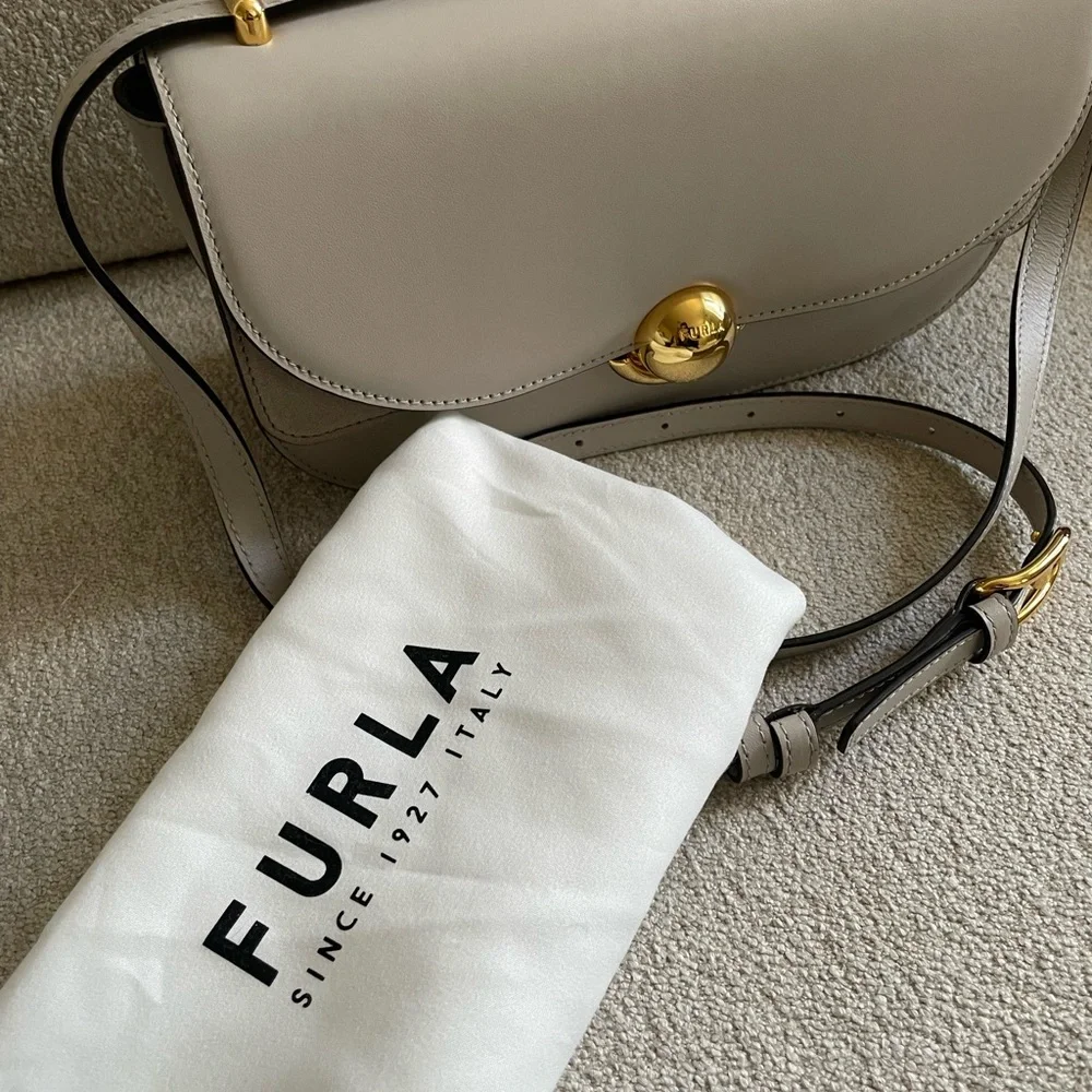 Furla Sfera Vagnilia (Beige) Crossbody/Shoulder Bag